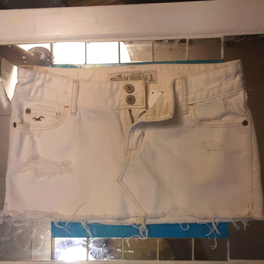 Hollister skirt